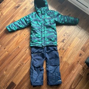Boys Columbia snow suit